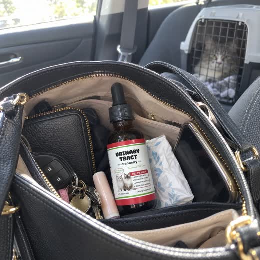 Angela V. — Verified FurryDrops customer